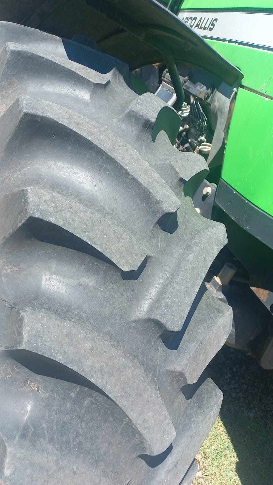 TRACTOR AGCO ALLIS 6.190