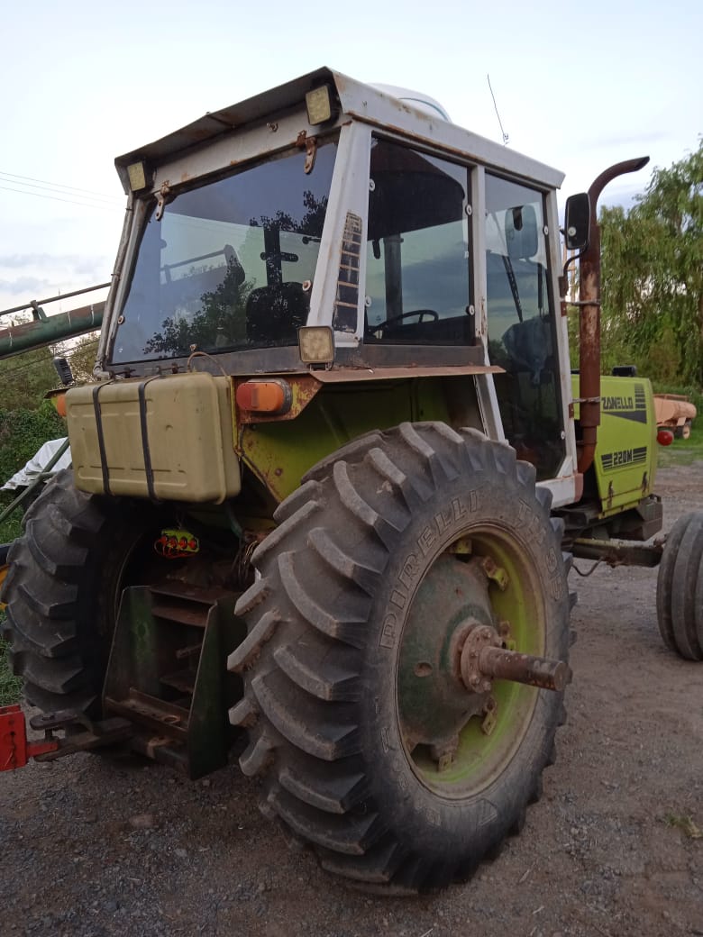 Tractor Zanello 220M