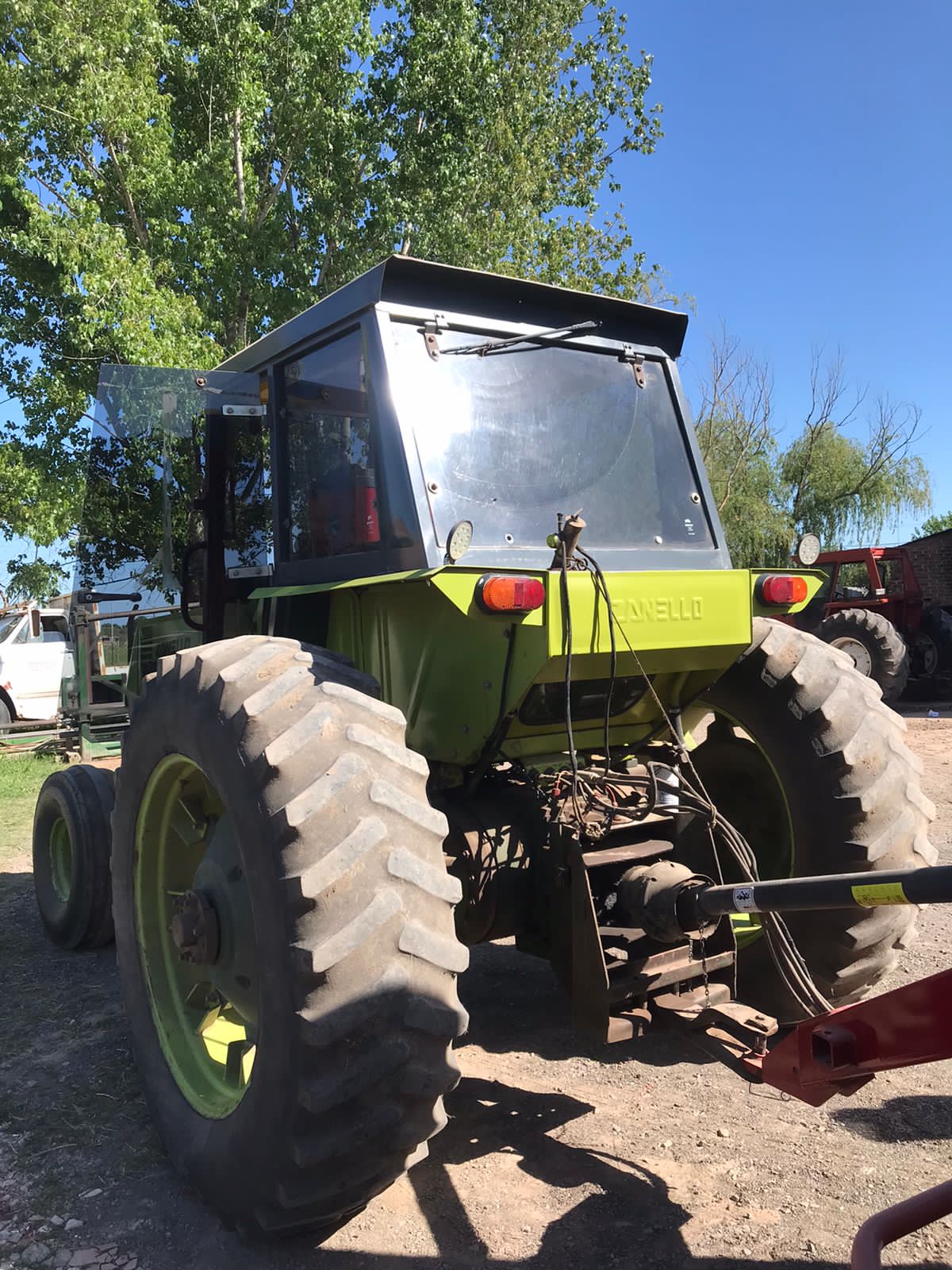 TRACTOR ZANELLO 230 AÑO 1997 - Image 3