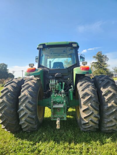 TRACTOR JOHN DEERE 7515