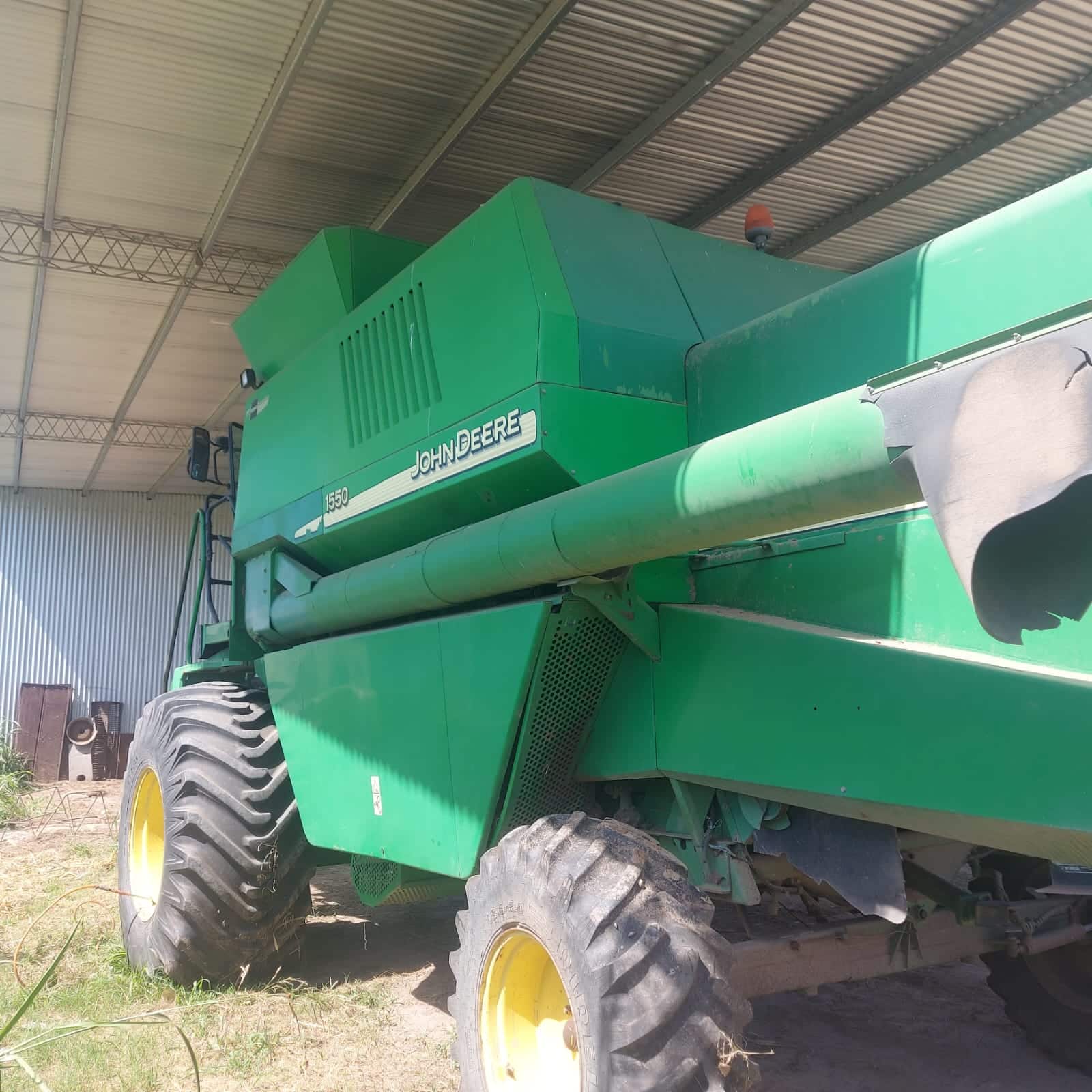 COSECHADORA JOHN DEERE 1550