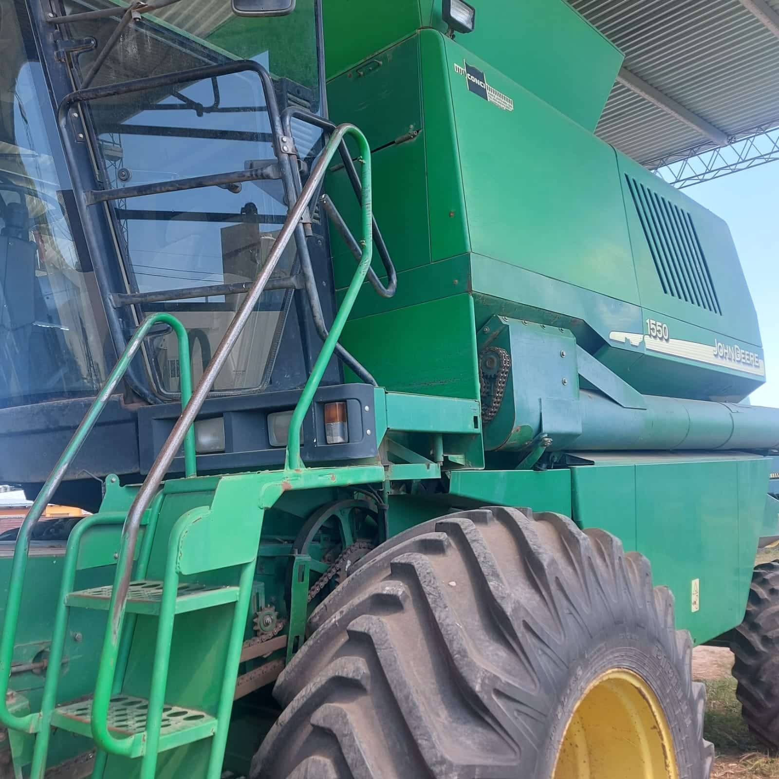 COSECHADORA JOHN DEERE 1550