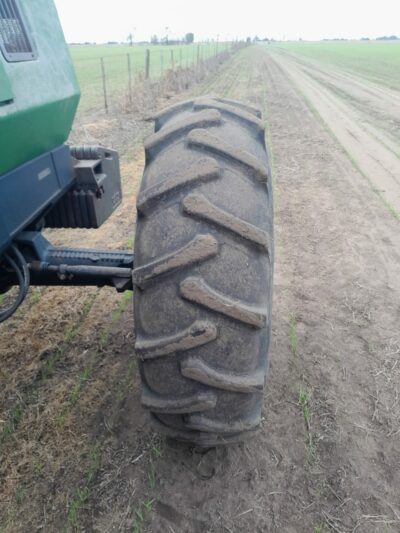 WhatsApp Image 2025-01-27 at 21.51.55 (2) TRACTOR DEUTZ FAHR AX170