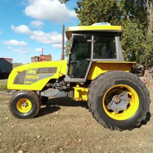 Tractor Pauny 230 - Año 2008