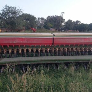 Sembradora Bertini 10000 de 23 a 17.5