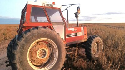 tractor Fiat 980 doble tracción