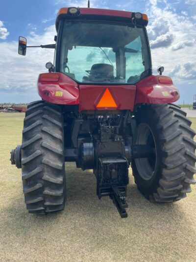 tractor Case IH Magnum 240