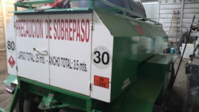 WhatsApp Image 2025-05-28 at 20.39.30 (1) Acoplado Tanque Combinado Conese 3000 Lts en excelente estado a la venta en Balcarce
