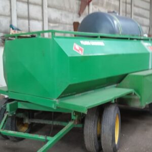 Acoplado Tanque Combinado Conese 3000 Lts en excelente estado a la venta en Balcarce