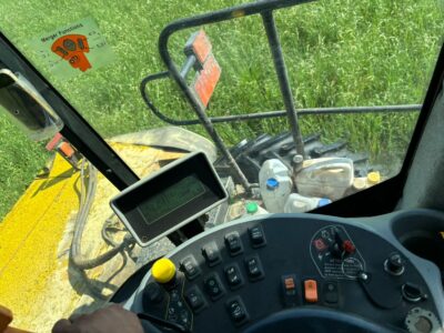 Segadora New Holland H8060 en excelente estado en Opendoor