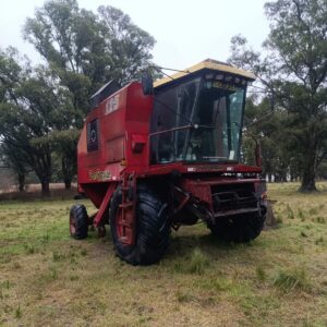 Cosechadora Don Roque 125 con motor Cummins y doble tracción