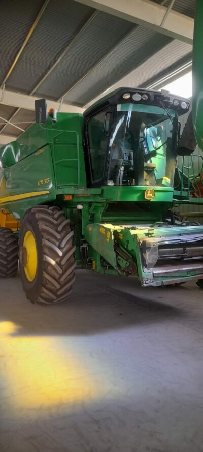 Cosechadora John Deere 9770 STS en excelente estado