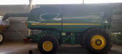Cosechadora John Deere 9770 STS en excelente estado