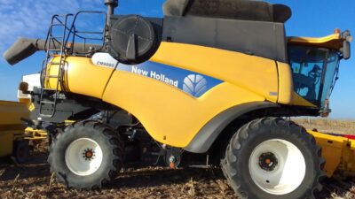 cosechadora new holland 9060
