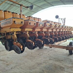 sembradora Agrometal TX 14 a 52 año 1999 con monitor