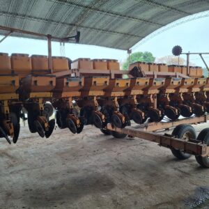 sembradora Agrometal TX 14 a 52 año 1999 con monitor