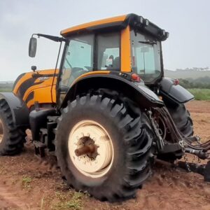 tractor Valtra BH194 en venta