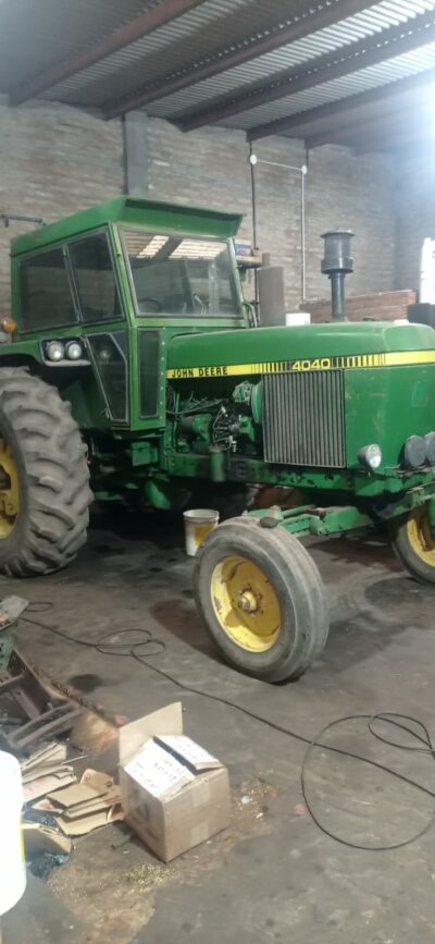 tractor John Deere 4040 en venta