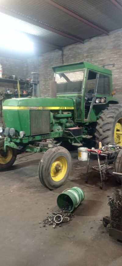tractor John Deere 4040 en venta