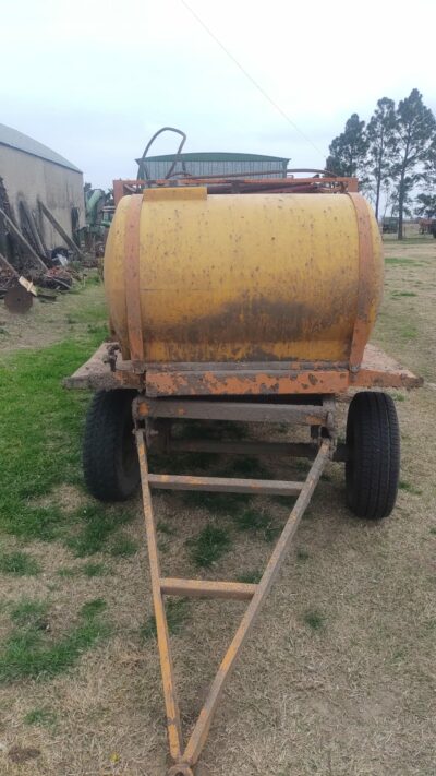 acoplado tanque agrícola 3000 litros