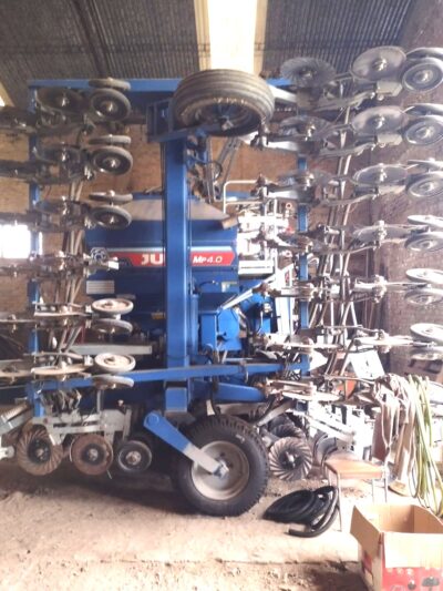 Sembradora Juri 43 a 20