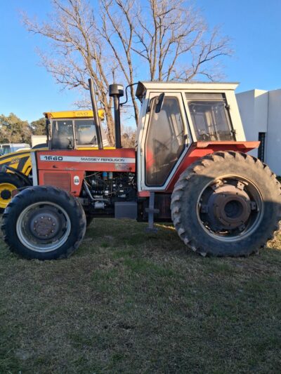 Tractor Massey Ferguson 1660
