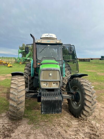 Tractor AGCO Allis 6.125