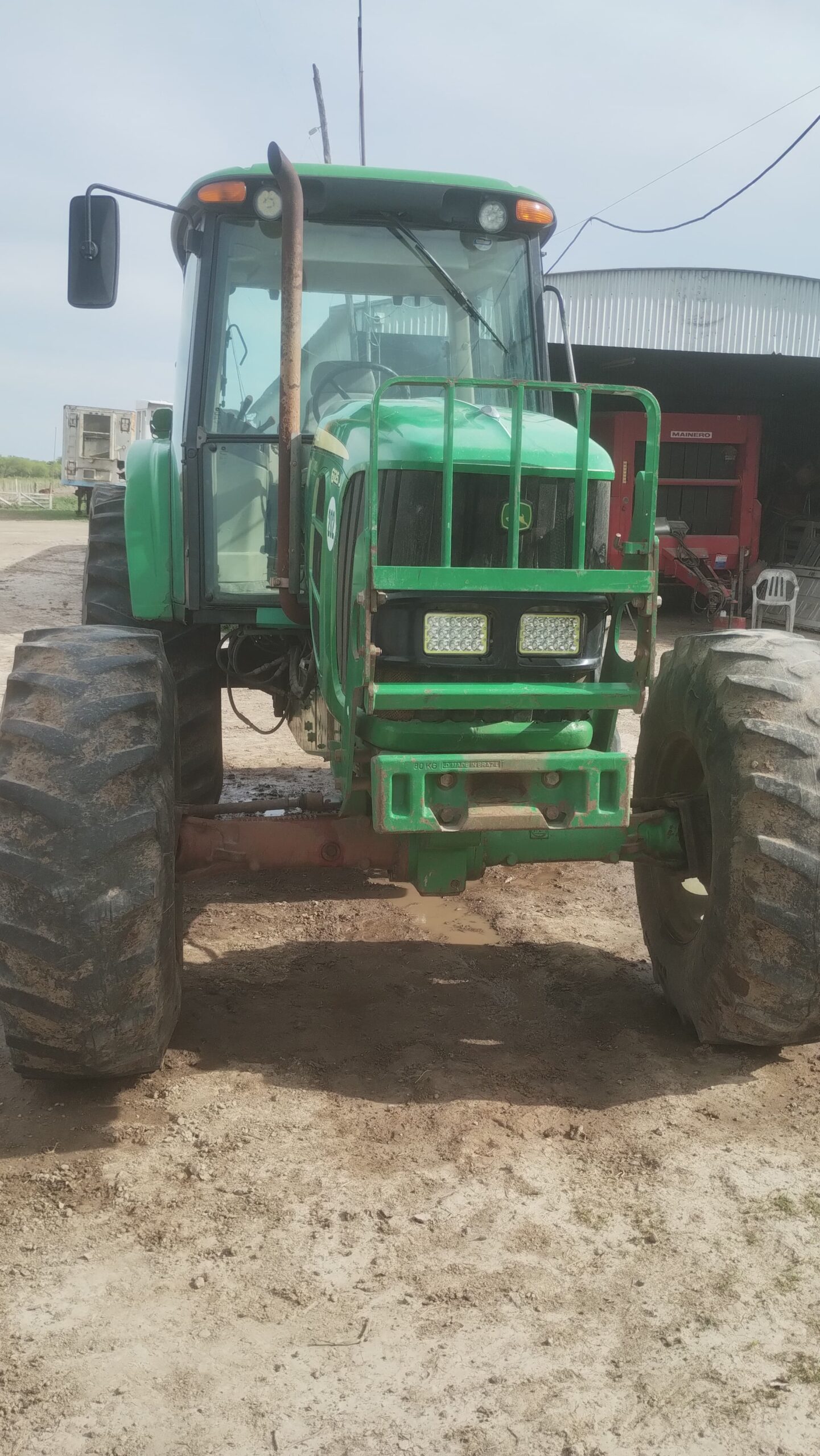Tractor John Deere 6125 2015