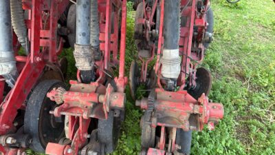 Sembradora Crucianelli 55 a 17.5 con kit de granos gruesos