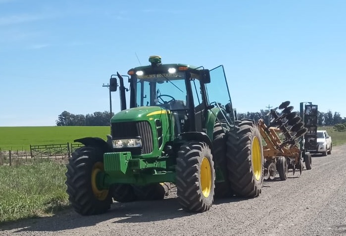 TRACTOR JOHN DEERE 6190J