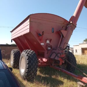 Tolva autodescargable Ombú