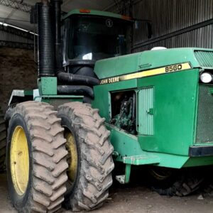 John Deere 8560
